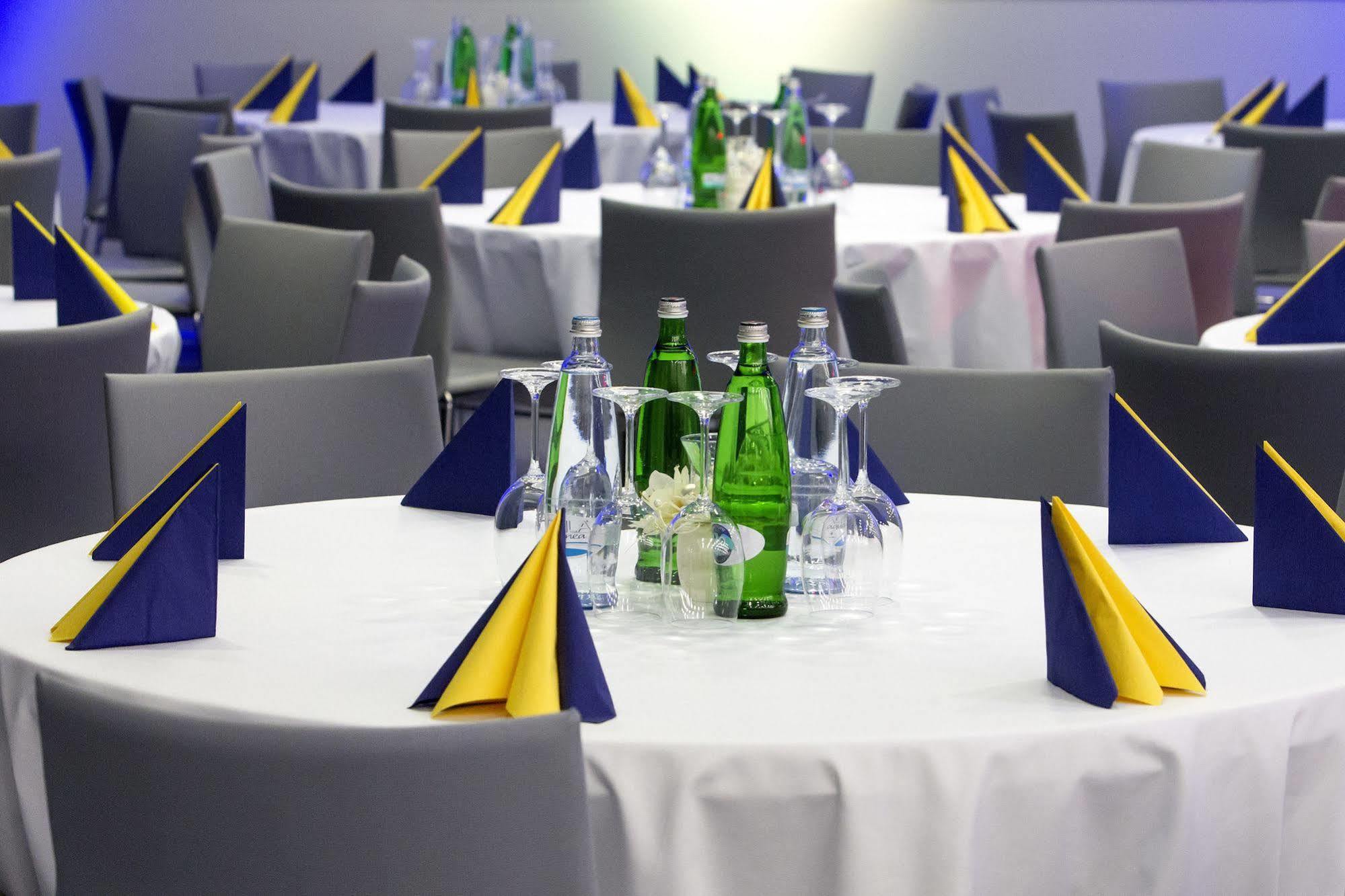 Hotel Atom Třebíč מראה חיצוני תמונה
